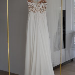 Eleganter Kleiderständer für Brautkleid (Gold, Bogenform)